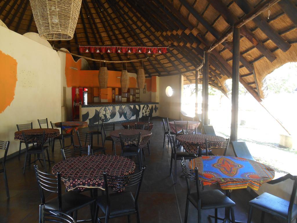 Victoria Falls Budget Hotel Εξωτερικό φωτογραφία